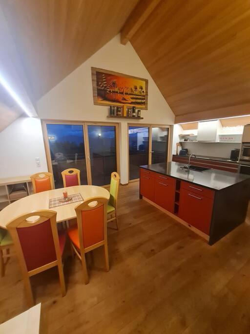 Grosszuegige Ferienwohnung Am Skigebiet Boedele Mit Rheintalblick Dornbirn Exterior photo